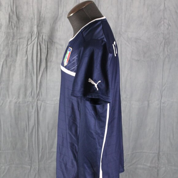 Team Italy Jersey (Retro) - 2012 Warm Up Jersey by Puma - Men's Large - Picture 4 of 9